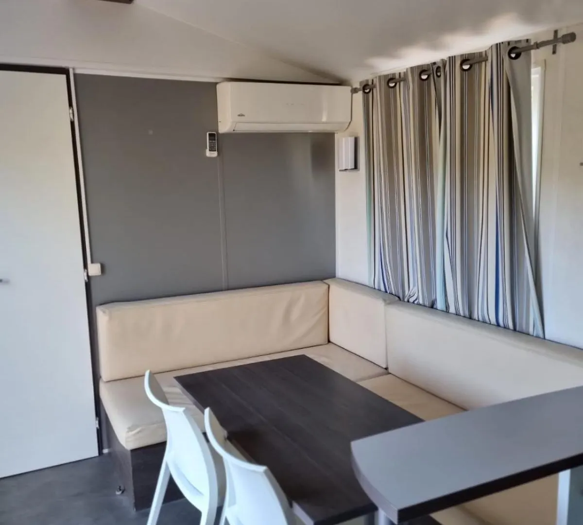 Bungalow 4 Personnes Sur Sur Propriete Privee Au Calme A 10 Mn Des Plages De Sainte Maxime Campsite